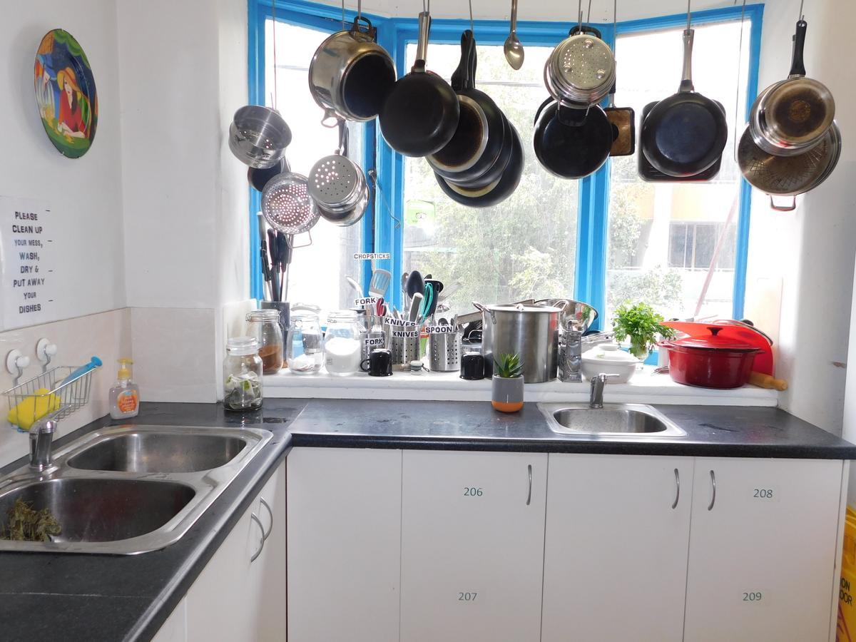 Casa Central Backpackers Hostel Сидней Экстерьер фото