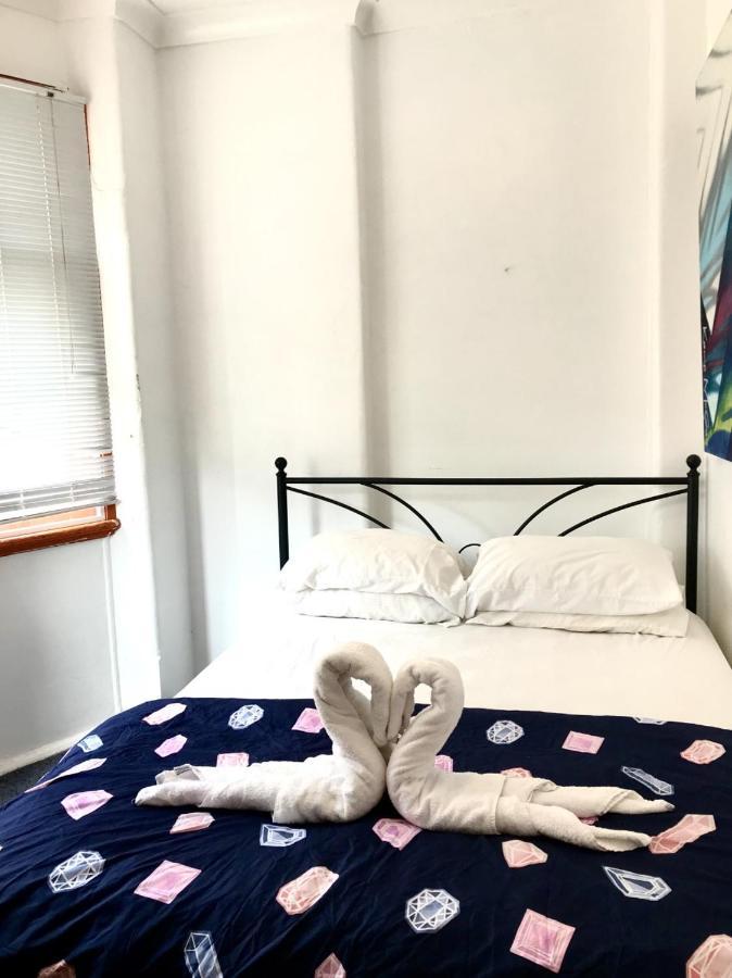 Casa Central Backpackers Hostel Сидней Экстерьер фото